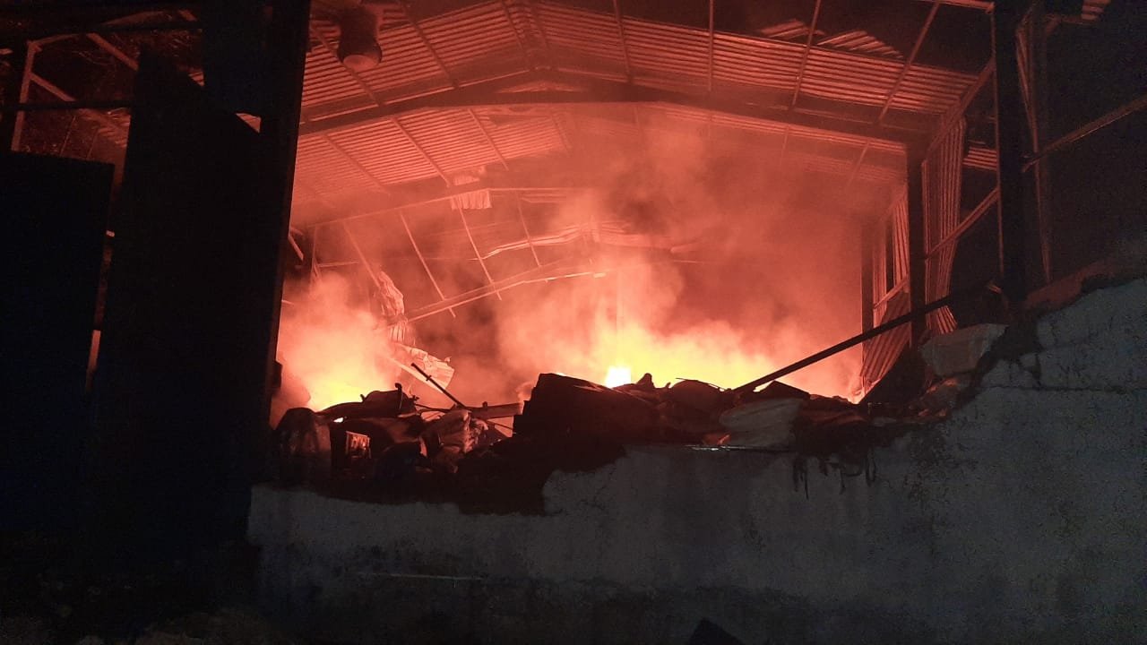 Aajchi Navi Mumbai | खोपोलीत जसनोव्हा कंपनीत भीषण आग