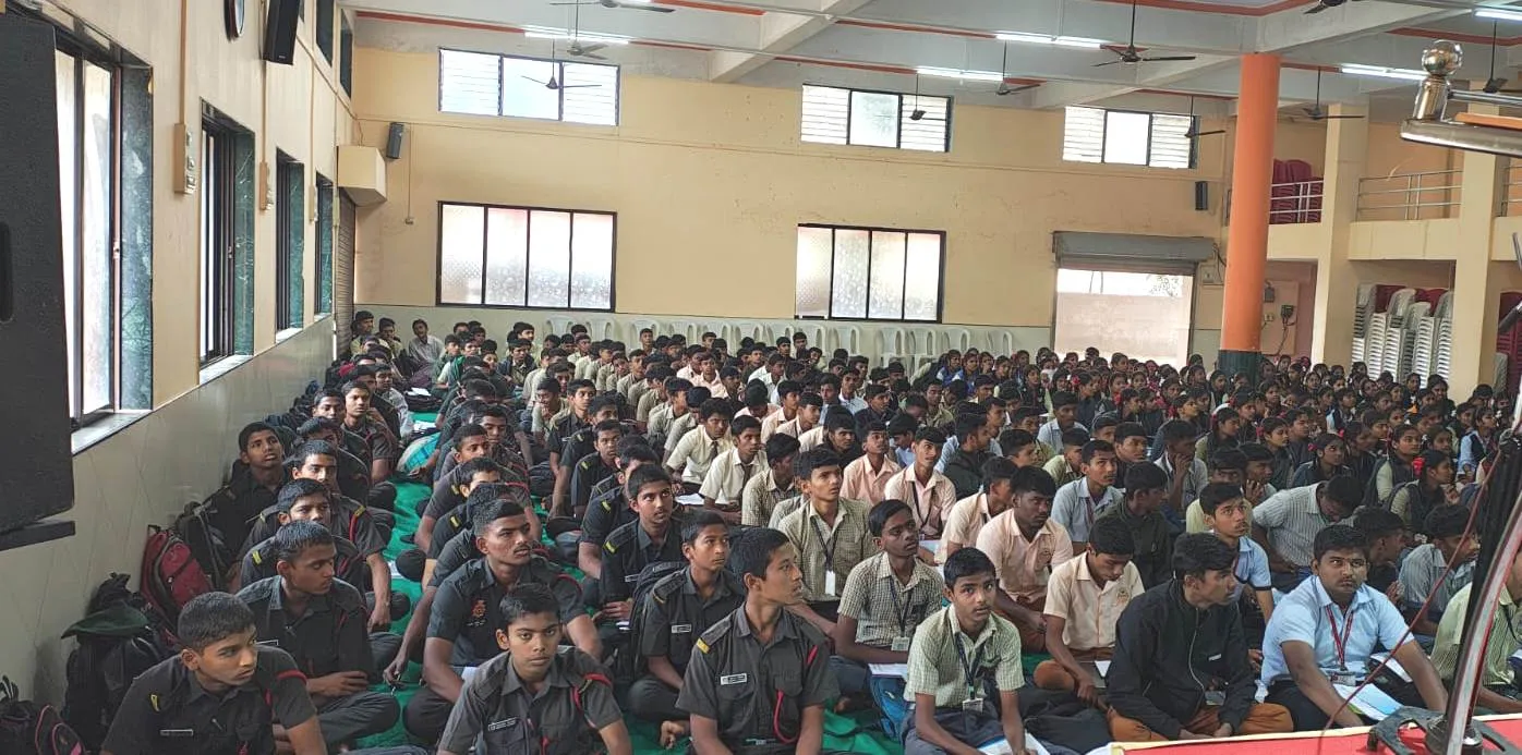 Aajchi Navi Mumbai | एस.एस.सीच्या विद्यार्थ्यांसाठी व्याख्यानमाला संपन्न