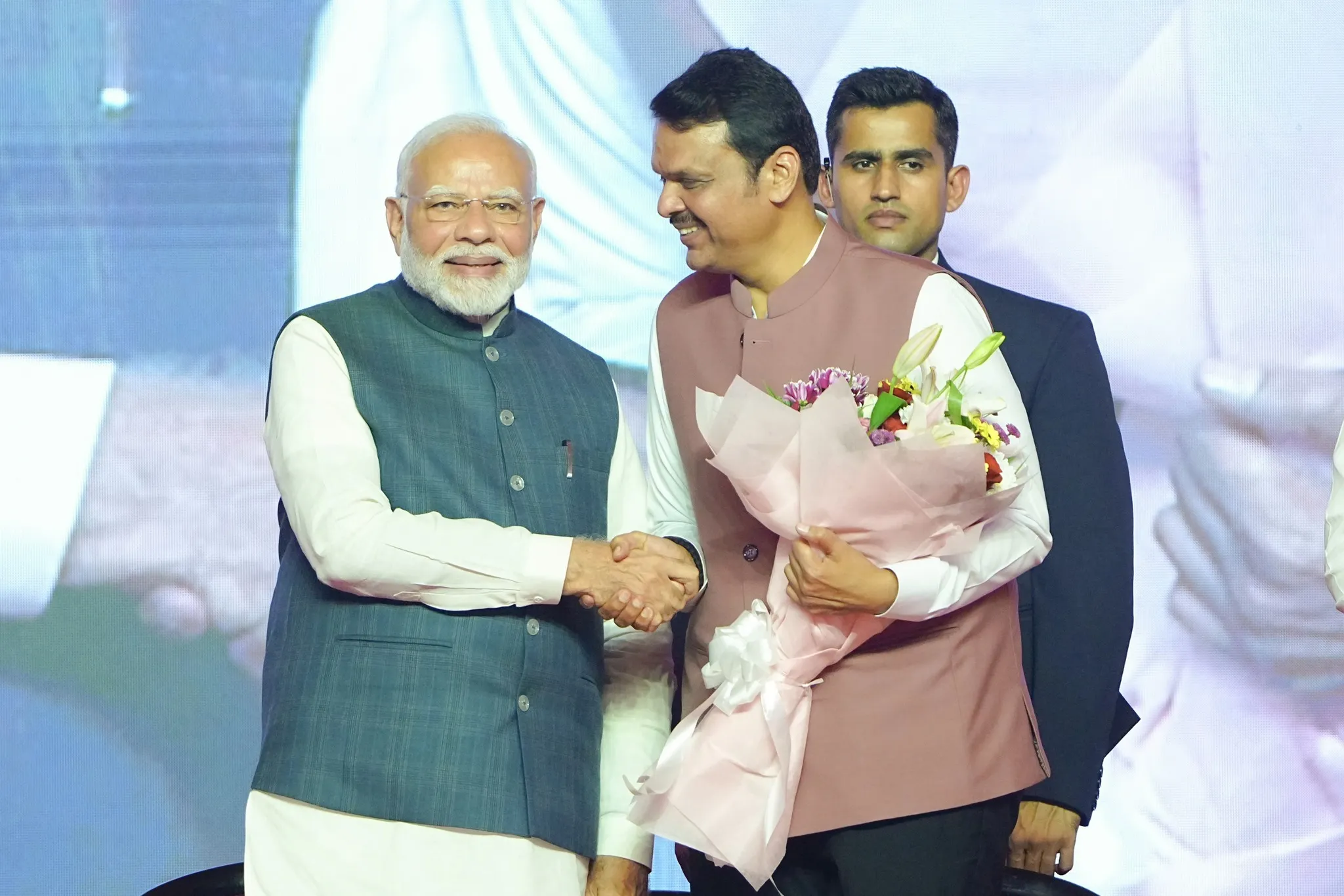 Aajchi Navi Mumbai | फडणवीस पुन्हा आले