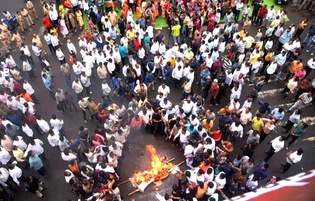 Aajchi Navi Mumbai | नागपूरच नव्हे, सारा महाराष्ट्र कलंकित झाला...