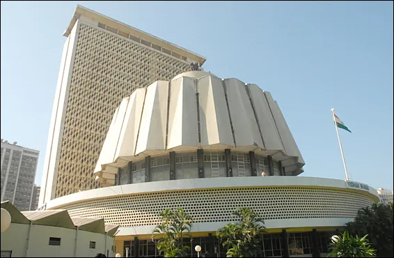 Aajchi Navi Mumbai | कलिना संकुलामधील सोयी-सुविधांच्या पाहणीसाठी विधिमंडळ...