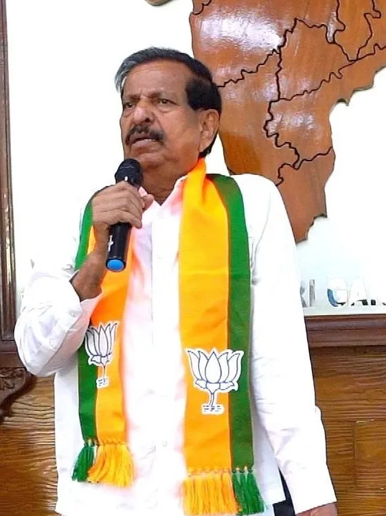 Aajchi Navi Mumbai | गरजेपोटीच्या घरांची शास्ती रद्द करण्याची नाईकांची...