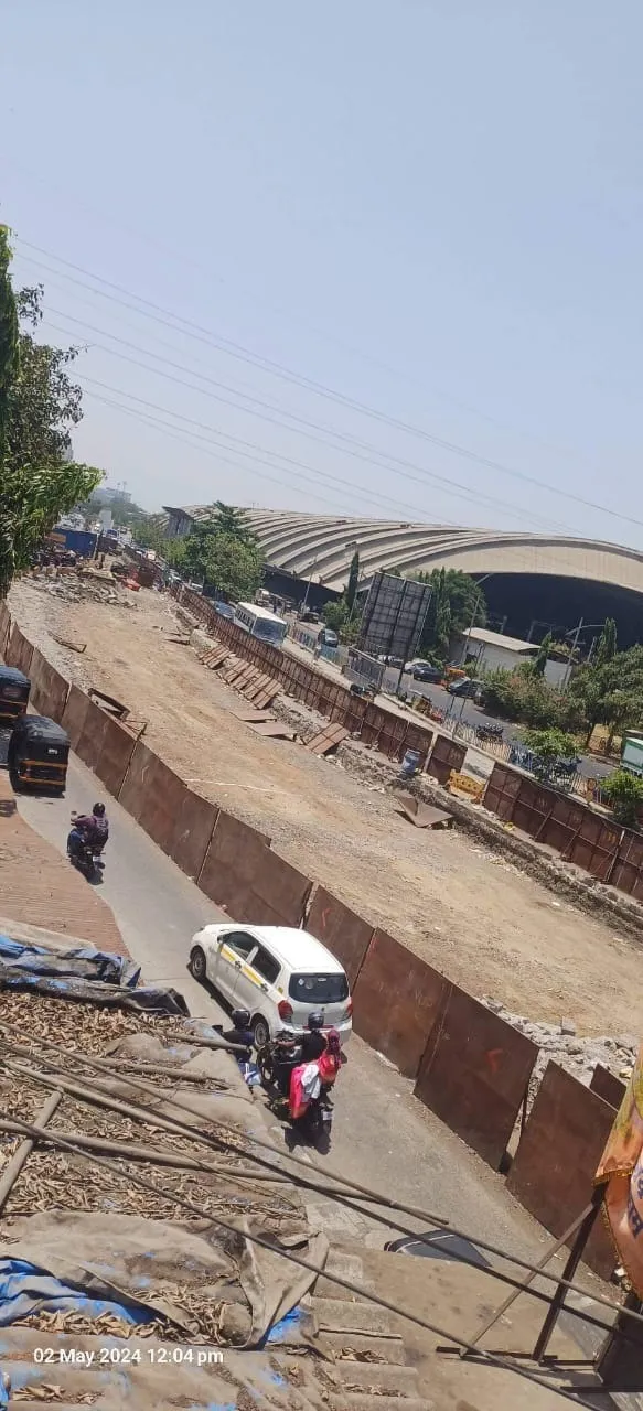 Aajchi Navi Mumbai | उड्डाणपुलाने अडवली वाट