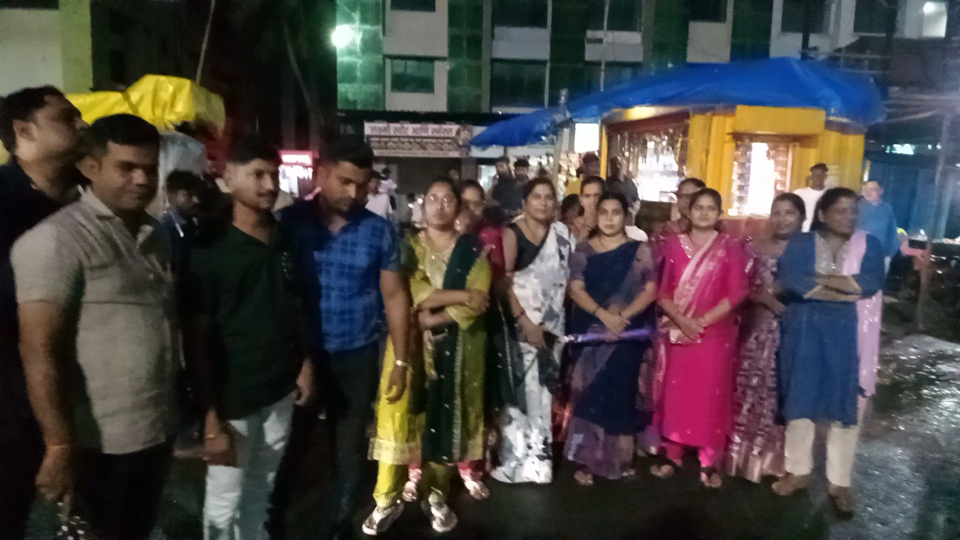 Aajchi Navi Mumbai | करळफाटा सर्विस रोड बनला दारुड्यांचा अड्डा